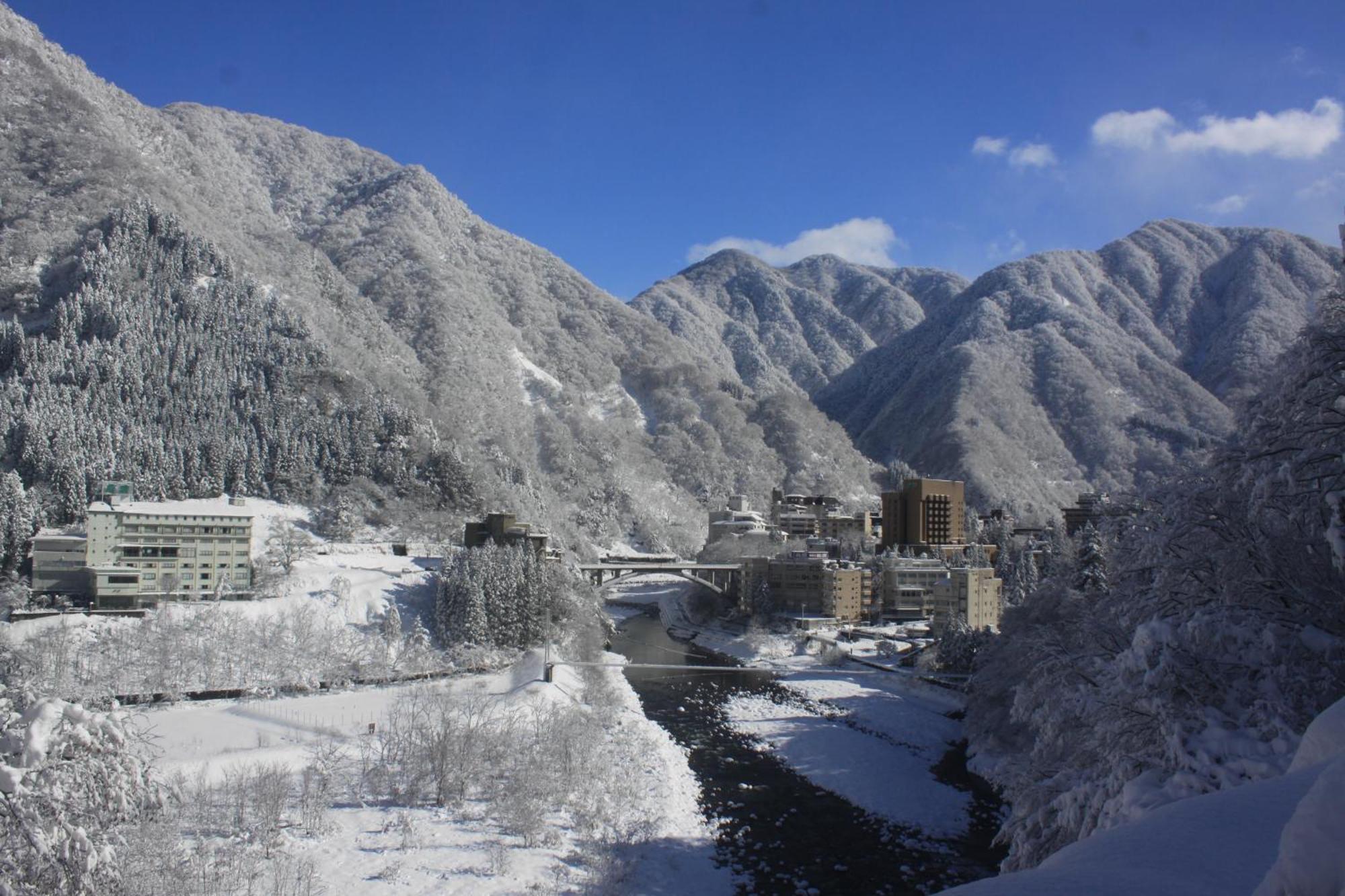 Osake No Oyado Kisen Hotel Kurobe Eksteriør billede